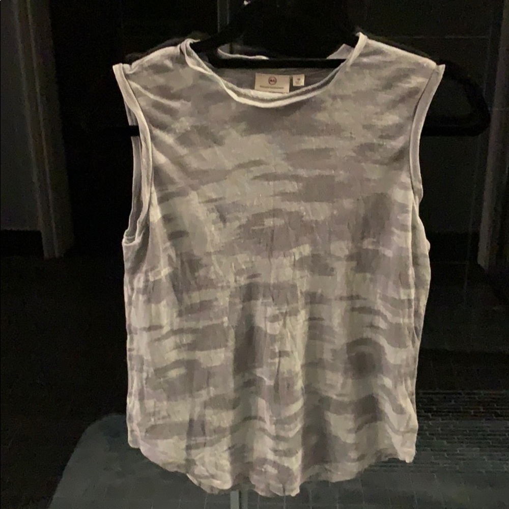 AG grey toned camo muscle tank size xs.